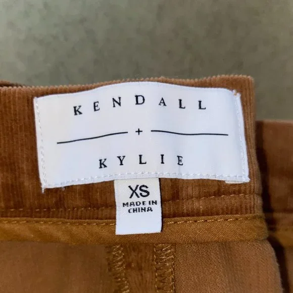Kendall + Kylie Brown Corduroy Scallop Skirt - Picture 5 of 5